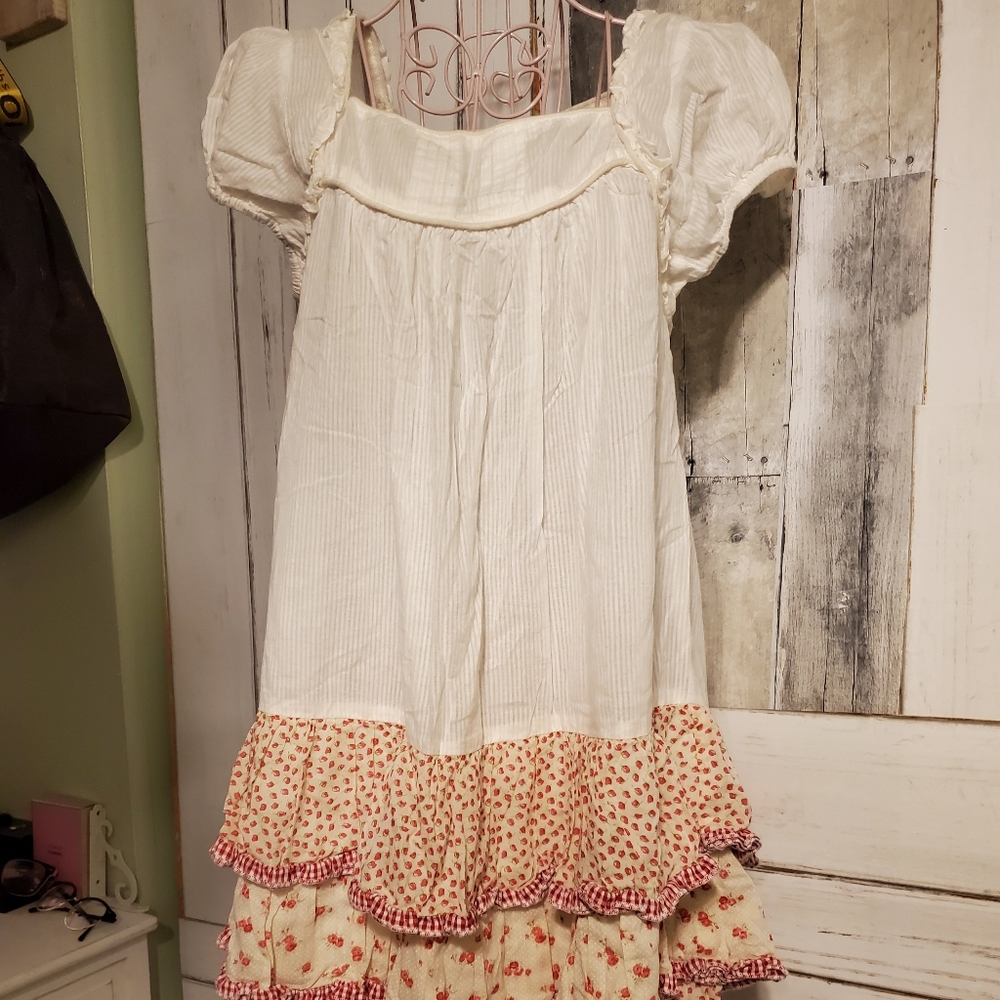 Adorable boho top
